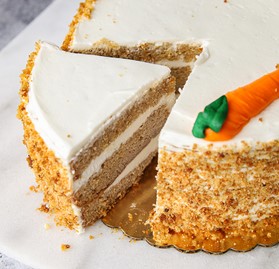 Cake, Carrot, 7", AA