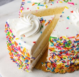 Cake, Vanilla Buttercream, 7", AA