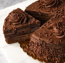 Cake, Chocolate Fudge, 7", AA