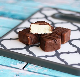 Mini Cheesecake Bites, Chocolate Covered